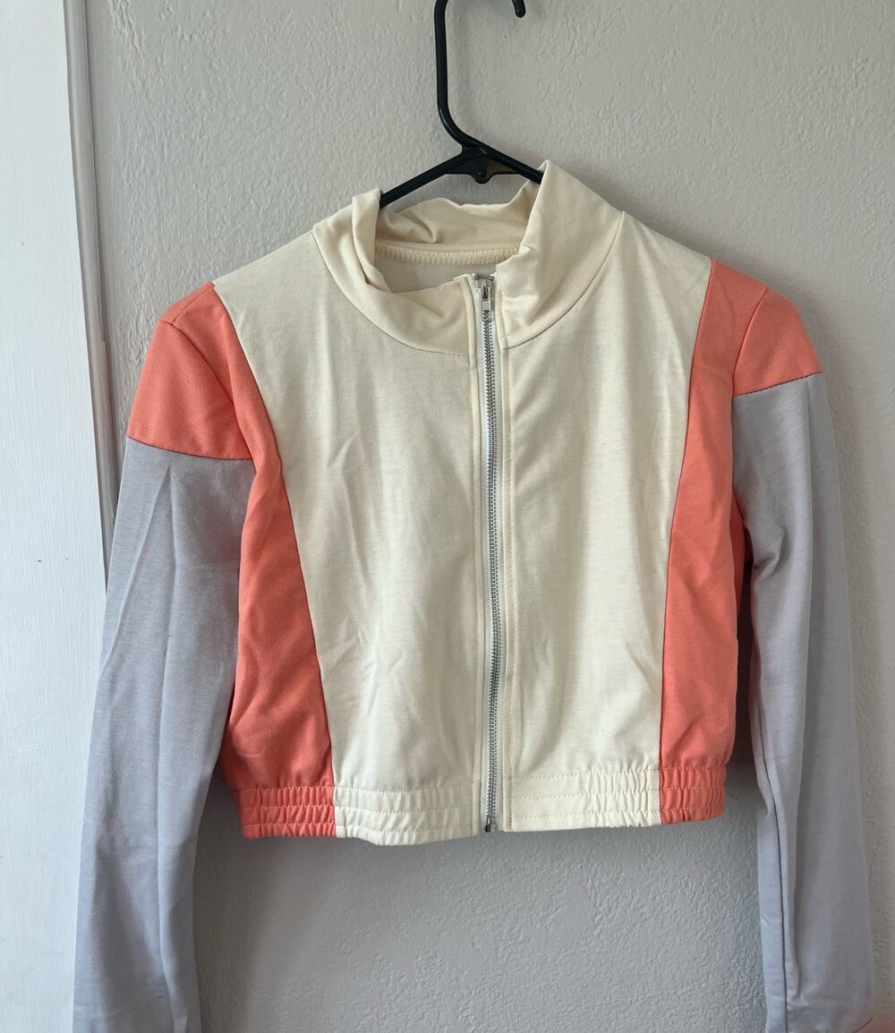 Crop Top Athletic Top Size Large